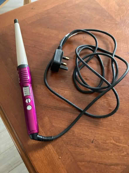 Photo of free Babyliss hair straighteners (Starbeck HG1) #1