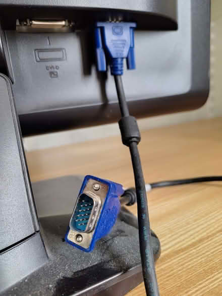 Photo of free Iiyama 20 inch PC monitor (Woodford IG8) #4