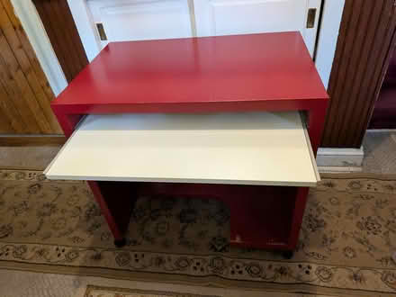 Photo of free Child's Computer Desk (Glebe / Dow's Lake) #2