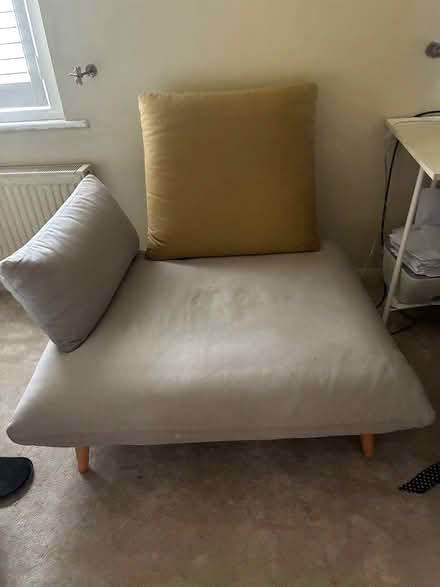 Photo of free naoko habitat chair (Soudley GL14) #1