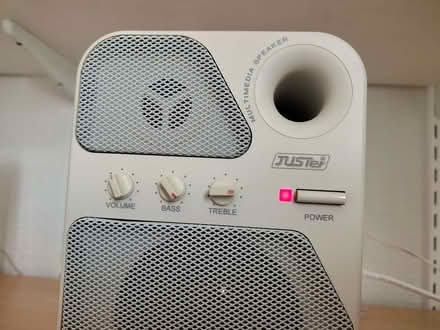 Photo of free Juster amp and speakers system for PC (Woodford IG8) #3