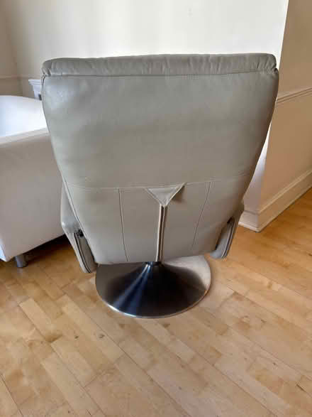 Photo of free Swivel chair (W2) #3