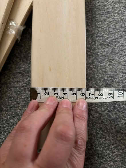 Photo of free 8 spare wooden kingsize bed slats (Saltney Ferry CH4) #2