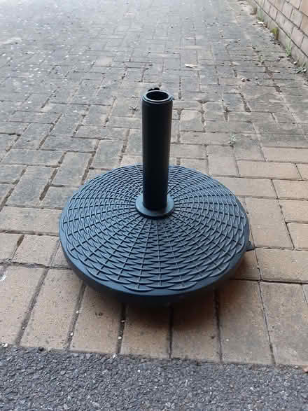 Photo of free Parasol stand (Saint George's CO2) #1