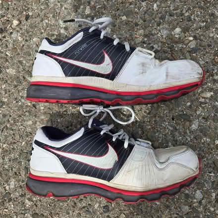 Photo of free NIKE Shoes (94041) #2