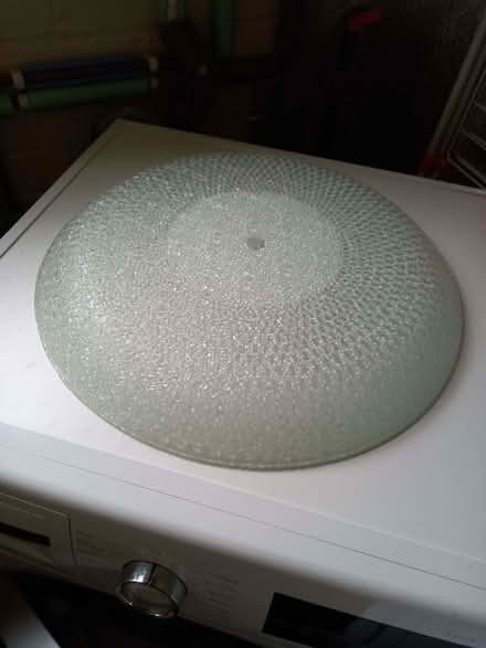 Photo of free Fluorescent glass light cover (Agar Nook LE67) #1