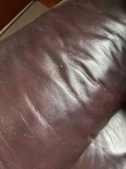 Photo of free Brown leather sofa (Castle Donington DE74) #4