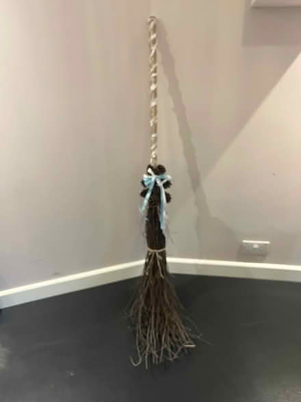 Photo of free Broom stick (Westcott RH4) #1