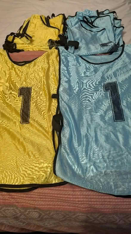 Photo of free 24 XL sports bibs (Walkley S6) #1