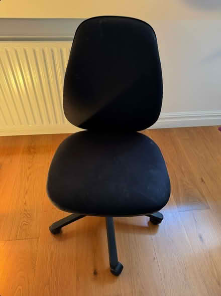 Photo of free Black ergonomic office chair in good condition (Belsize Park NW3) #1