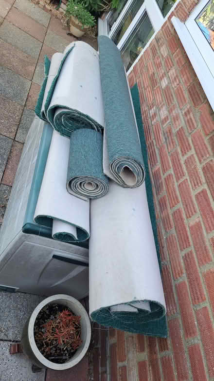 Photo of free Green Carpet off-cuts (Ipswich (IP3)) #4
