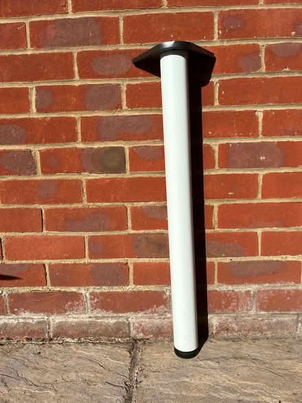 Photo of free Support leg (Abingdon OX14) #2