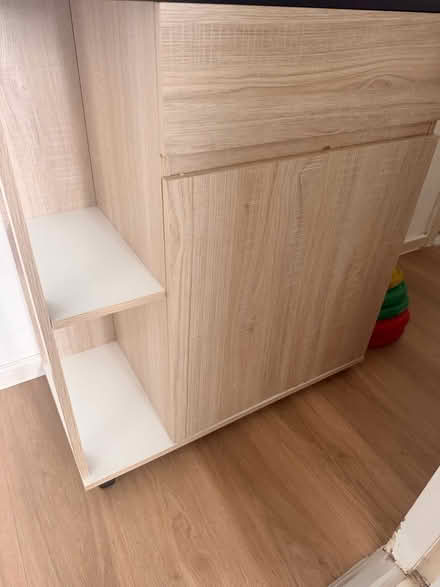 Photo of free Oak Kitchen Island (Ec1n 8lb) #2