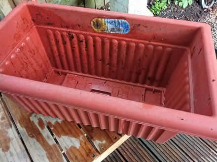 Photo of free Planter (Willesborough) #1