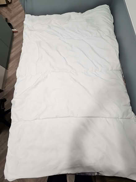Photo of free Duvet (Single) Primark Home 10.5 Tog (East Twerton BA2) #3