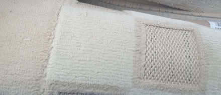 Photo of free Cream and beige square patterned rug (Tilehurst RG31) #1