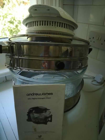 Photo of free Halogen Oven in good order with spare bulb and cookbooks (Southwick BN42) #4