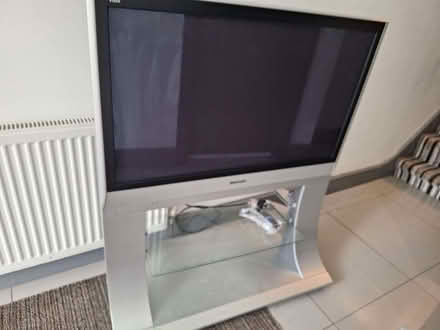 Photo of free Tv with stand (Seven Kings IG1) #2