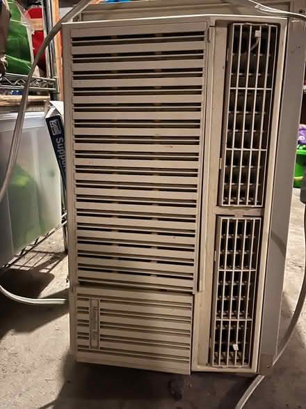 Photo of free Large window AC (Near Faulkner Hospital) #1
