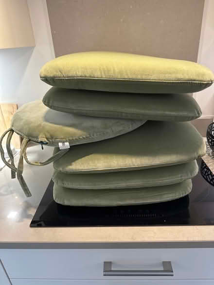 Photo of free 6 x Loaf washable velvet seat pads with ties (Woodford SK7) #1