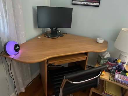 Photo of free Corner desk (Burlington (Pinehurst)) #1