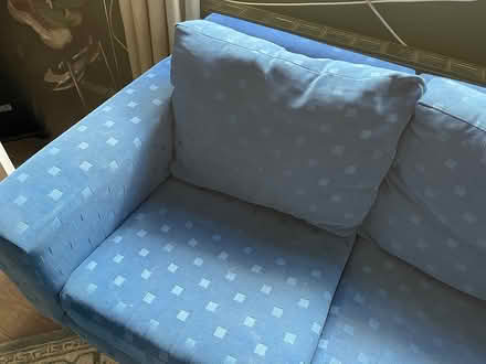 Photo of free 2 seater couch (Killester , dublin 5) #4