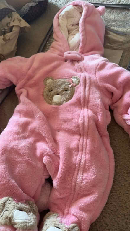 Photo of free Newborn-6 month Clothes (Century park, cathedral city) #1
