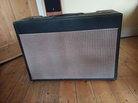 Photo of free Flextone II by line 6 guitar amplifier (Hyson Green NG7) #4
