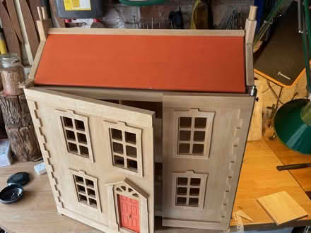 Photo of free Dolls house (Steventon OX13) #1