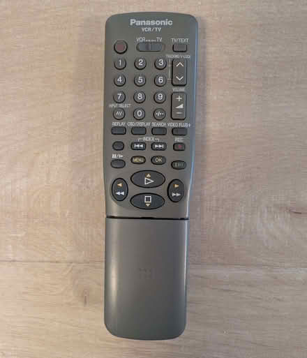 Photo of free Panasonic NV-FJ610 VHS Player (Kenilworth CV8) #2