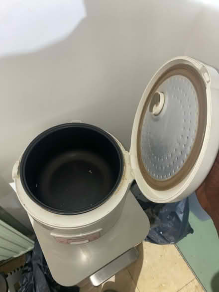 Photo of free Rice cooker (Rh150pd) #3