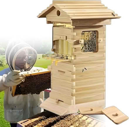 Photo of Beekeeping kit (Hassocks BN6) #1