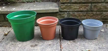Photo of free Plastic Planters And Plant Pots (Saltaire BD18) #3