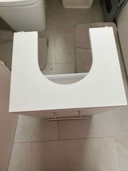 Photo of free Under sink bathroom cabinet (Luton LU2) #4