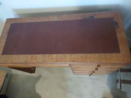 Photo of free Old desk (Crowthorne RG45) #2
