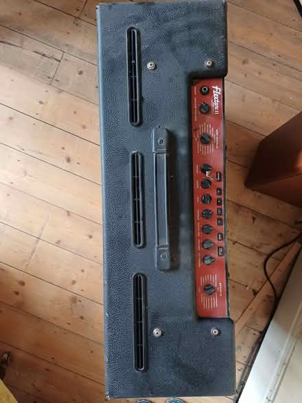 Photo of free Flextone II by line 6 guitar amplifier (Hyson Green NG7) #3