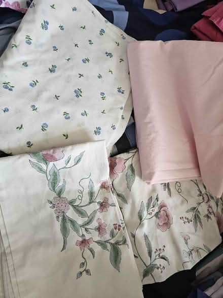 Photo of free Assorted double bed flat sheets (Camden BA1) #1