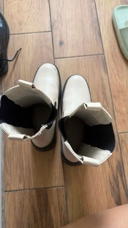 Photo of free Primark boots (Abingdon OX14) #3