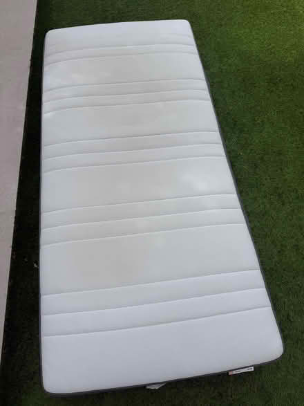 Photo of free Single mattress (Chiswick W4 1QE) #1