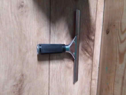 Photo of free Window cleaning (Killamarsh S21) #1
