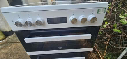 Photo of free electric double oven (Clipstone LU7) #1