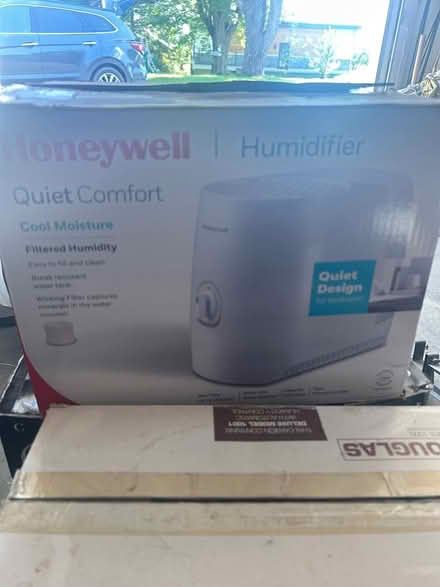 Photo of free 3 Humidifiers (Beechwood/New Edinburgh) #2