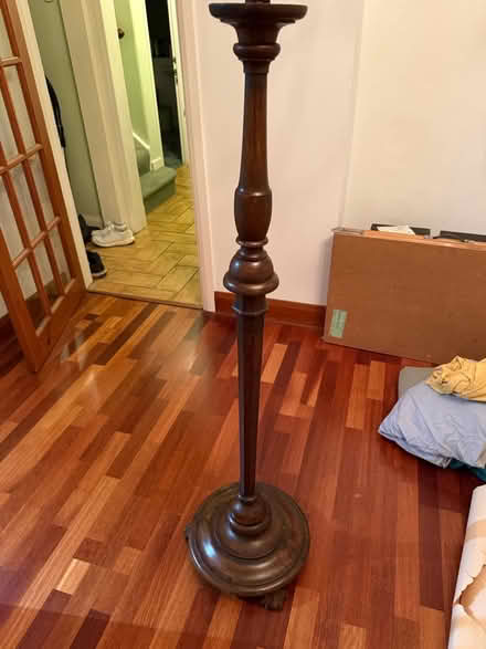 Photo of free Tall Dark Wood standard lamp (bognor regis PO22) #4