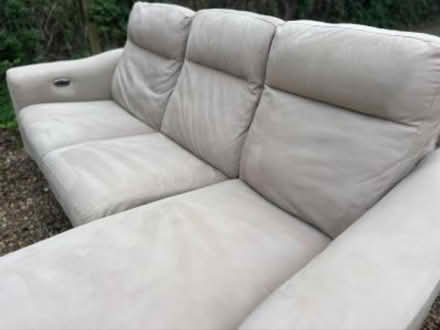 Photo of free Recliner corner sofa,working (CR78JE) #1