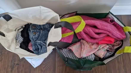 Photo of free Girls clothing (KT3 - Motspur Park) #1