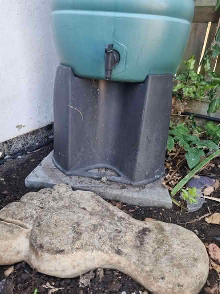 Photo of Water butt stand (Abingdon OX14) #1