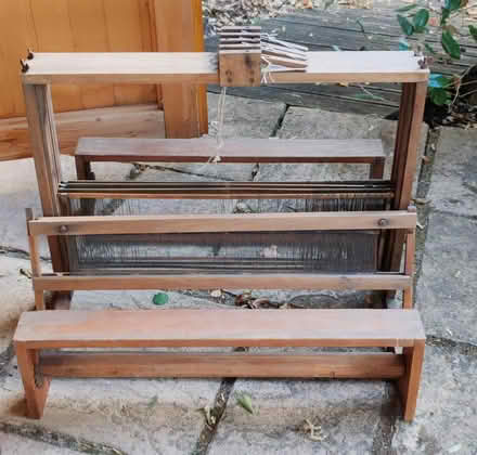 Photo of free 4 shaft table loom (Aldershot GU11) #1