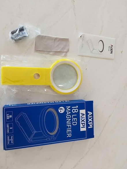 Photo of free Lighted Magnifying Glass (K2A 0G7) #2