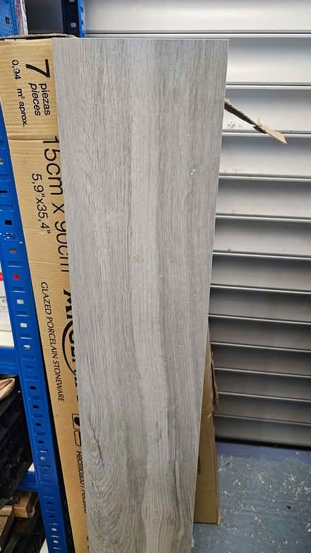 Photo of free 26 Porcelain tiles (Gravel Hill SL9) #2