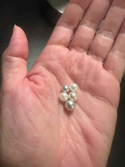 Photo of free Long strand and loose pearls (Arlington, VA) #1